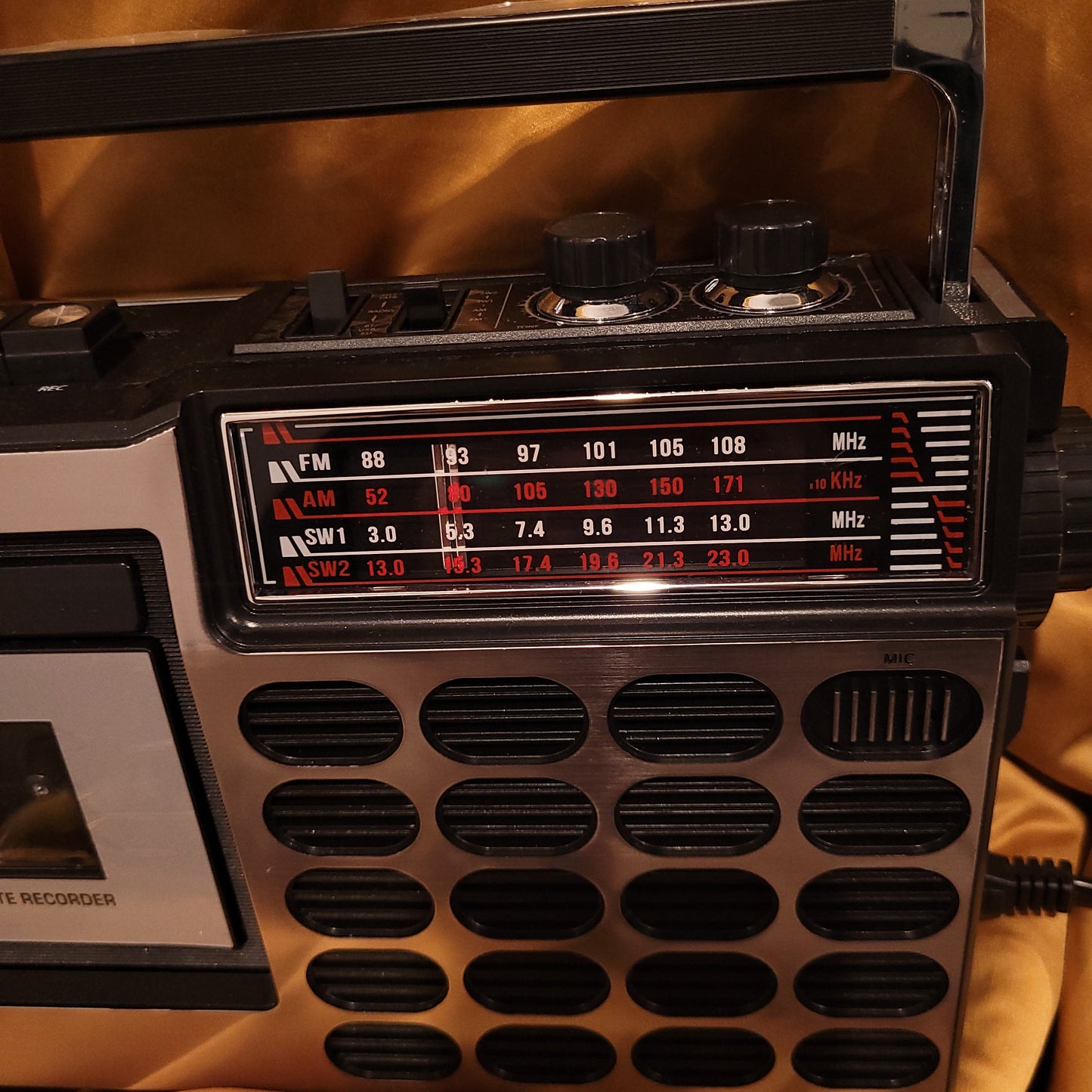 Radio Cassette Player With Modern Features