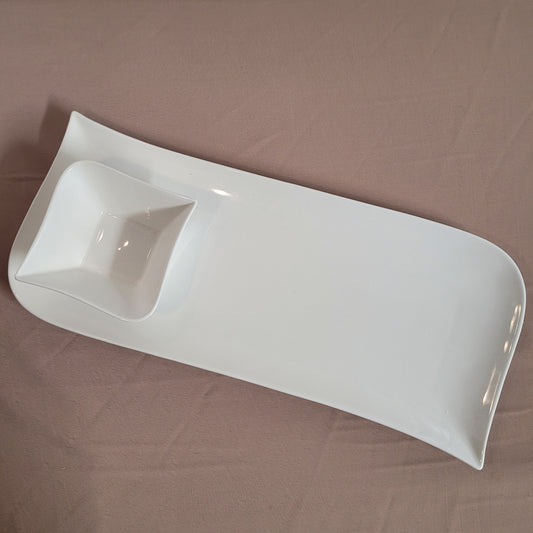 S-Curve Serving Tray w/ Sauce Dish